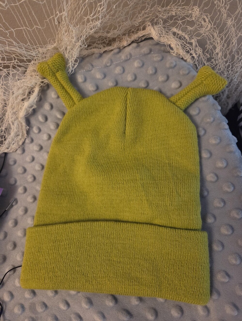 Green nwot Shrek beanie hat